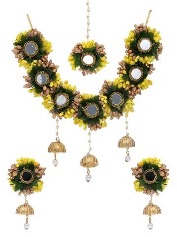 Floral Necklace Set in Gold finish