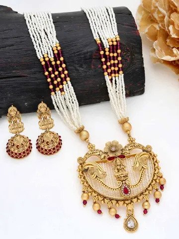 Temple Mala with Pendant set in Rajwadi finish