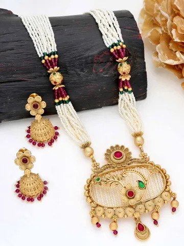 Antique Mala with Pendant set in Rajwadi finish