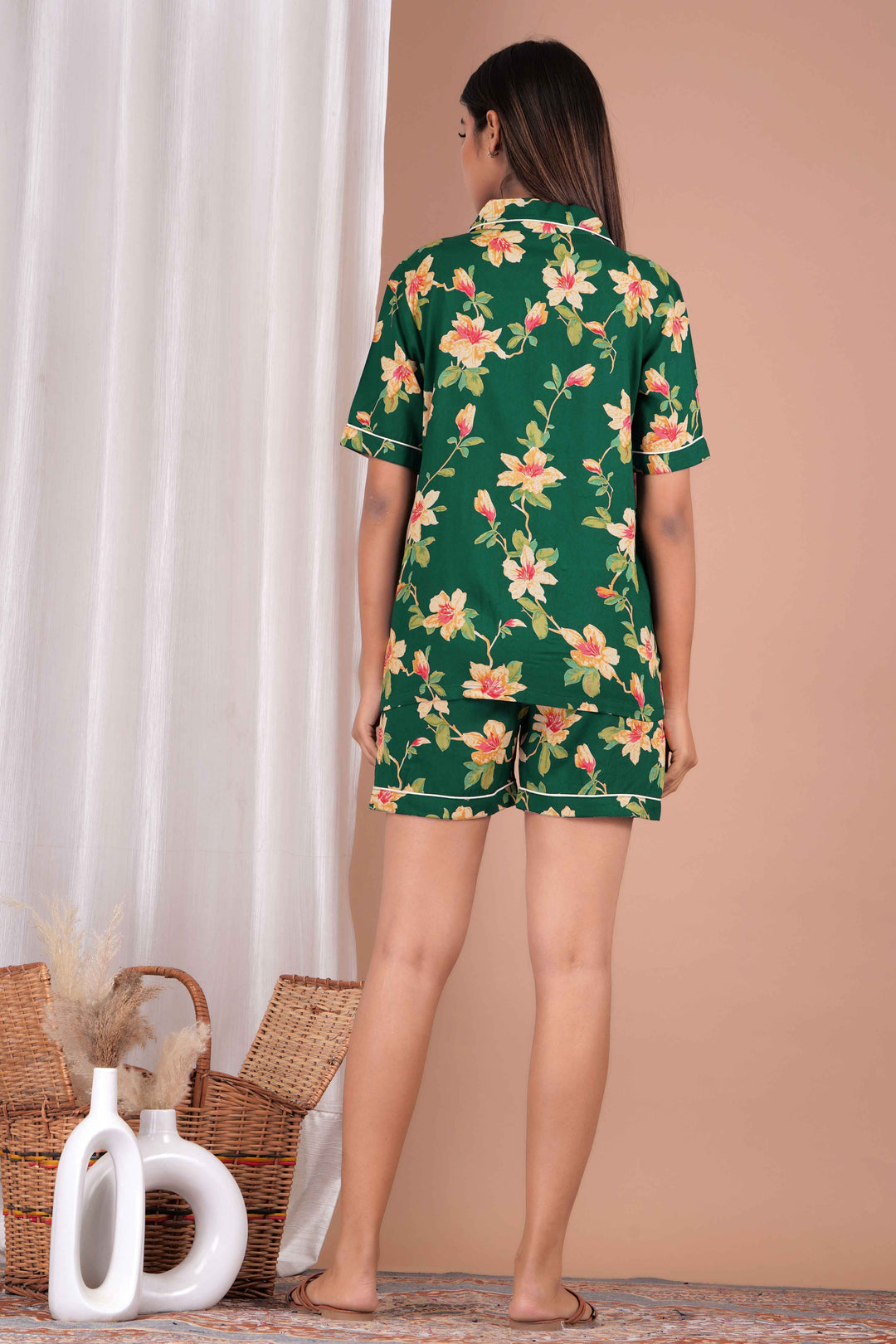 NIGHT SUIT SHORTS GREEN PRINTED