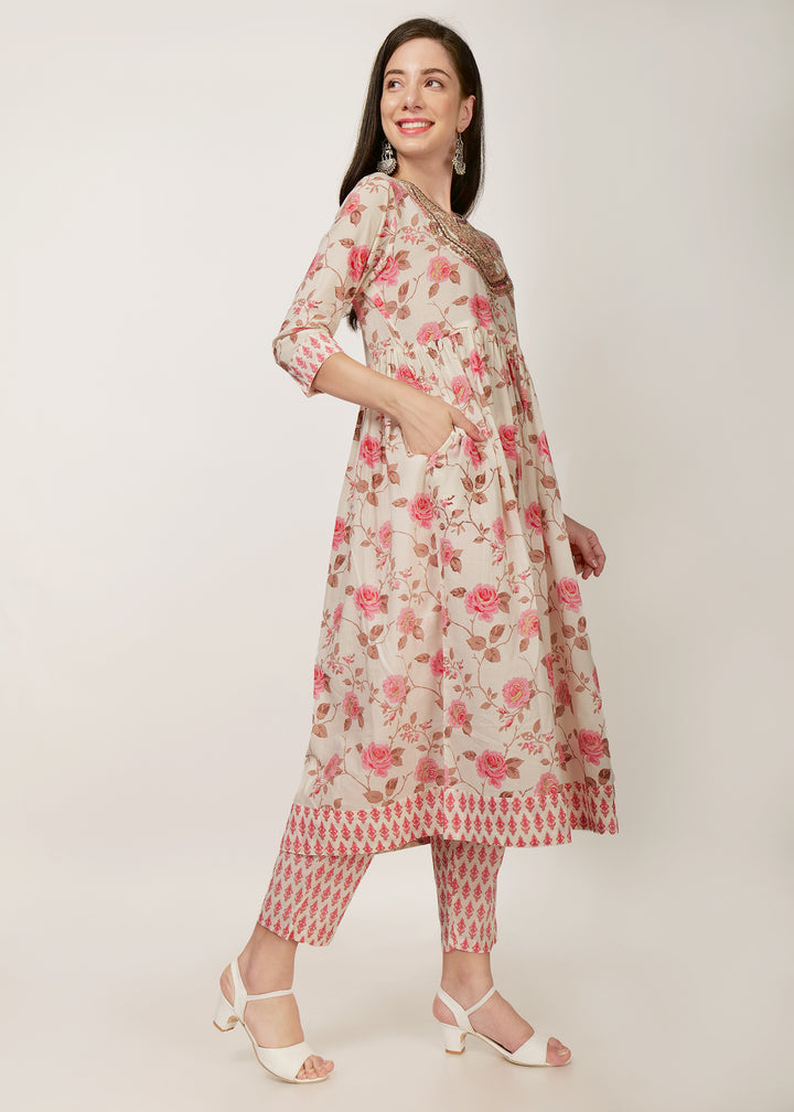 Women embroidered 3 piece cotton salwar suit floral embrodered neck yock style