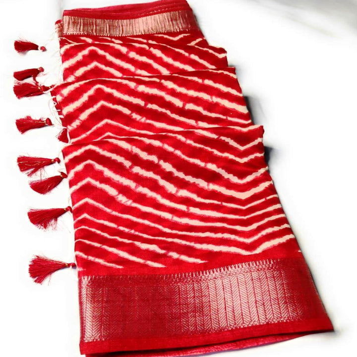 Dola Silk Fabric With Traditional Designe & Beautiful Jaquard border Saree