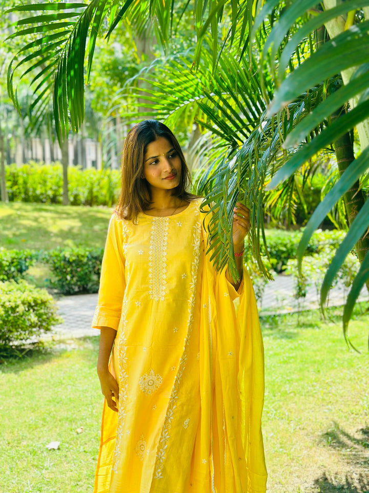 Women Yellow cotton Kurta, Pant And Dupatta Set