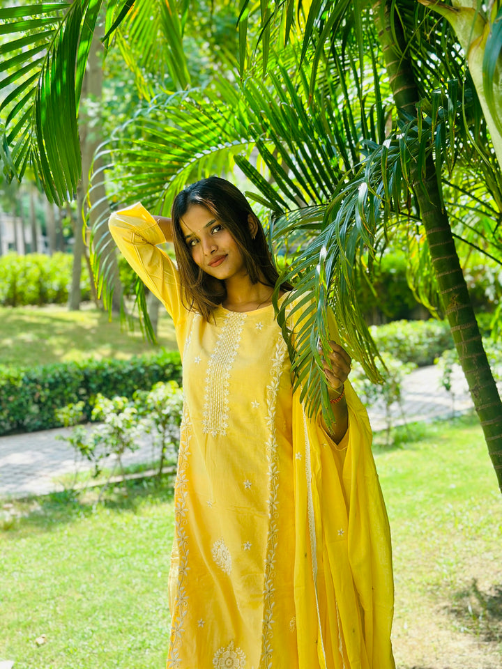 Women Yellow cotton Kurta, Pant And Dupatta Set